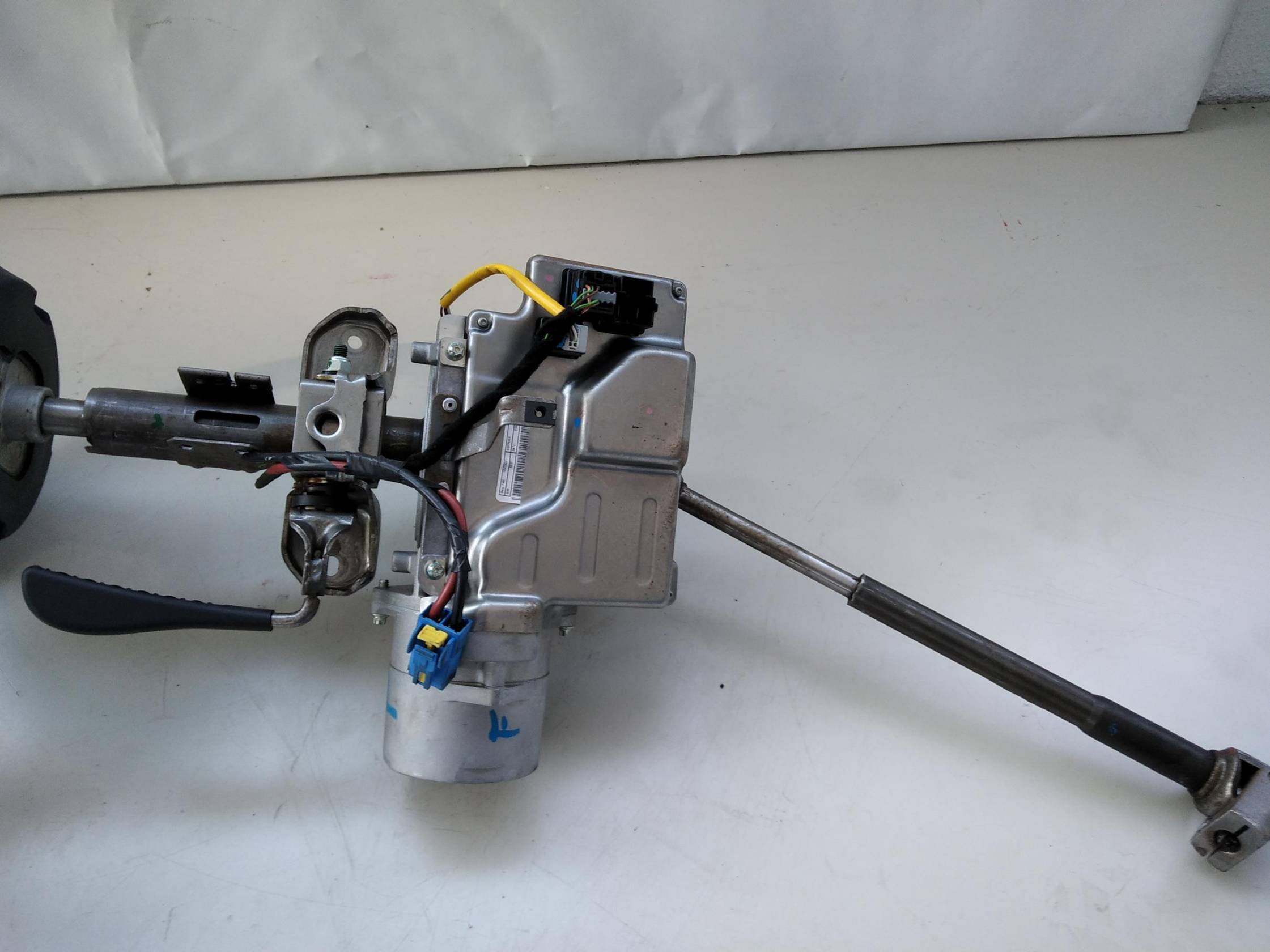 Servosterzo elettronico